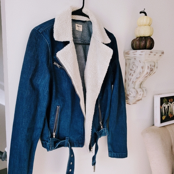 Denim x Sherpa Belted Moto Jacket - Picture 7 of 11